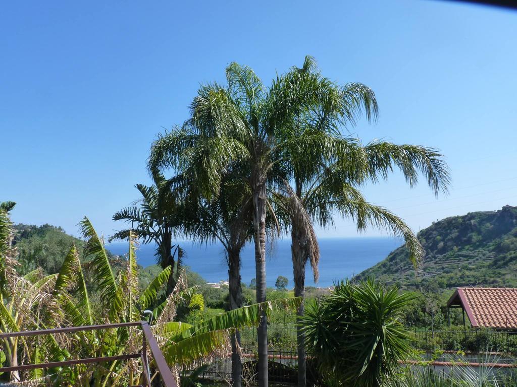 Holidaysora Taormina - Il Giardino Di Graziella ภายนอก รูปภาพ