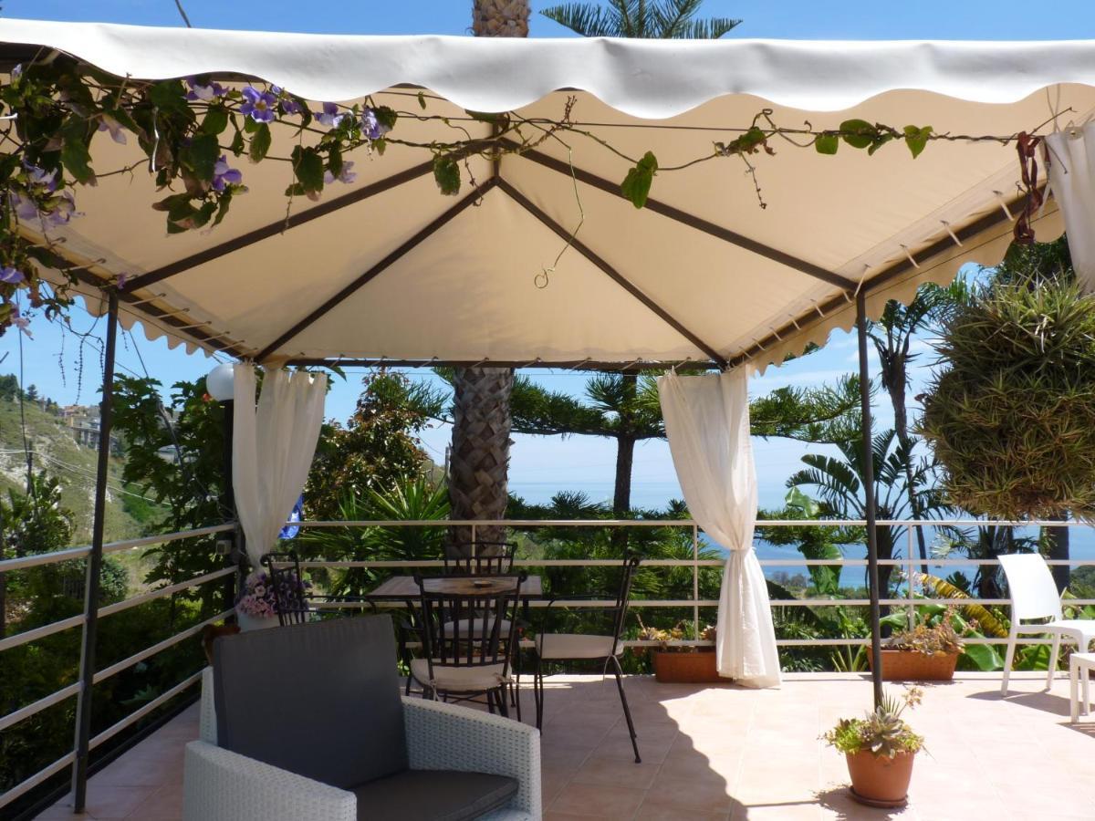 Holidaysora Taormina - Il Giardino Di Graziella ภายนอก รูปภาพ