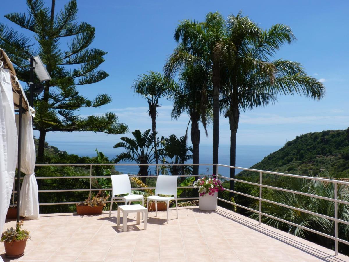 Holidaysora Taormina - Il Giardino Di Graziella ภายนอก รูปภาพ
