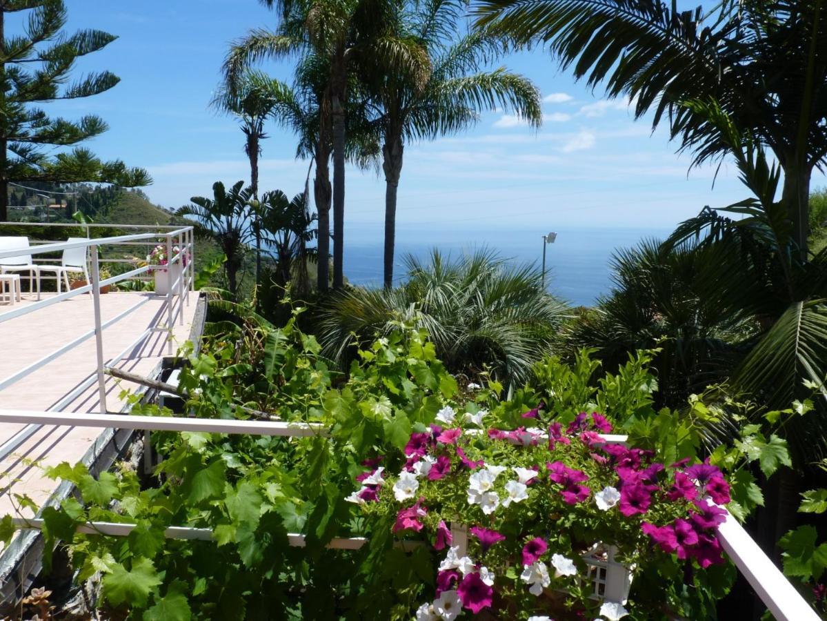 Holidaysora Taormina - Il Giardino Di Graziella ภายนอก รูปภาพ
